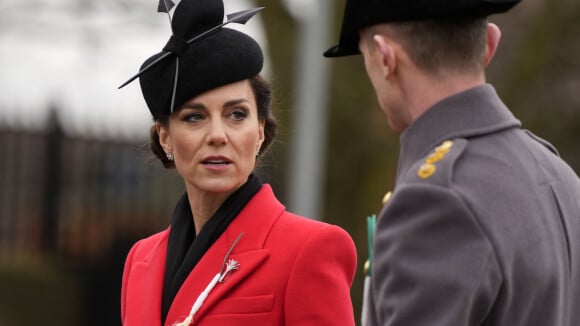 Kate Middleton, perturbatrice du couronnement ? Sa tenue fait déjà scandale !