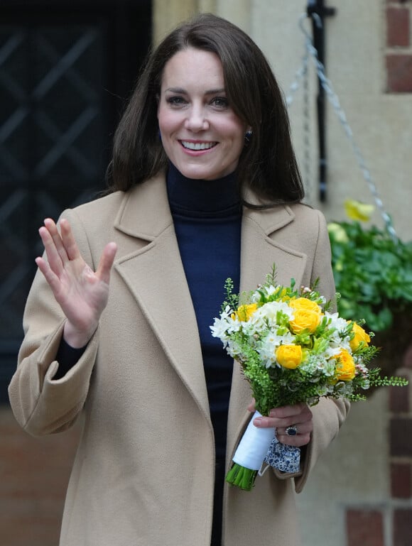 Catherine (Kate) Middleton, princesse de Galles, visite la "Oxford House Nursing Home" à Slough, le 21 février 2023. 