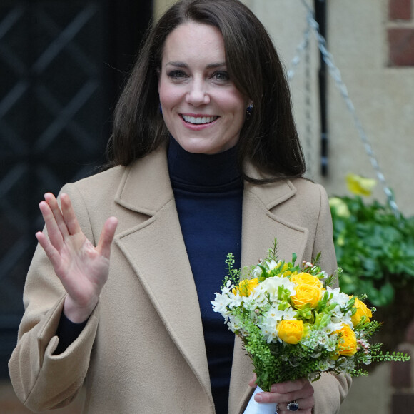 Catherine (Kate) Middleton, princesse de Galles, visite la "Oxford House Nursing Home" à Slough, le 21 février 2023. 