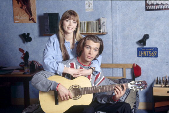 Archives - Hélène Rollès et Patrick Puydebat de la Série télévisée "Hélène et les Garçons" en avril 1992 © Michel Croizard vioa Bestimage