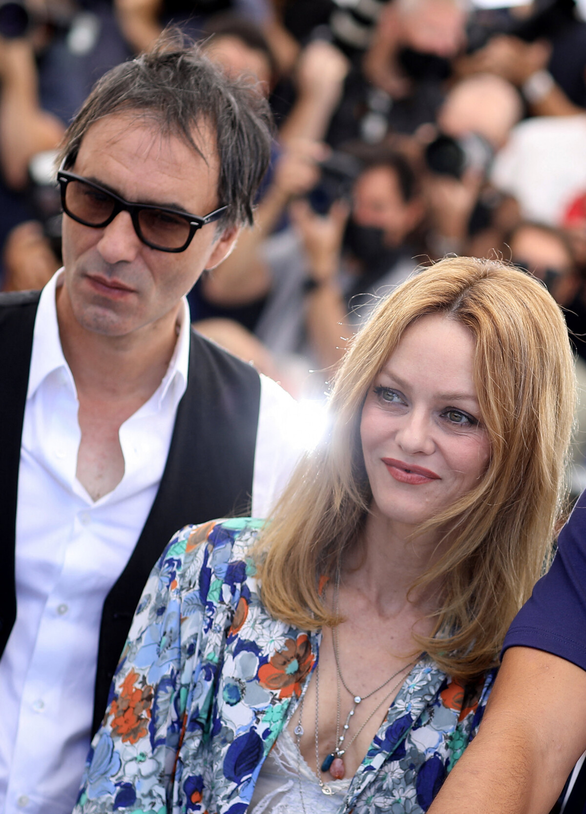 photo-vanessa-paradis-samuel-benchetrit-r-alisateur-au-photocall