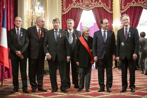 Pierre Lacotte honoré par François Hollande en 2014 à l'Elysée