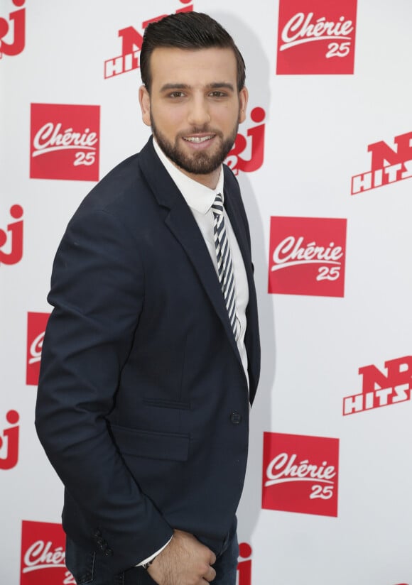 Aymeric Bonnery au photocall de la conférence de rentrée du pôle Tv de NRJ Group à la brasserie Polpo à Levallois Perret le 28 juin 2017. © Veeren / Bestimage