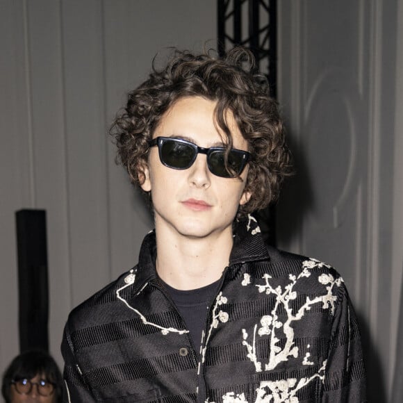 Timothée Chalamet - Front Row du défilé Jean-Paul Gaultier (JPG) x Haider Ackermann "Collection Haute Couture Printemps/Eté 2023" lors de la Fashion Week de Paris (PFW), le 25 janvier 2023.