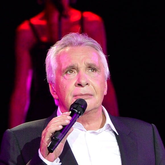 Michel Sardou en concert a l'Olympia a Paris le 7 juin 2013.