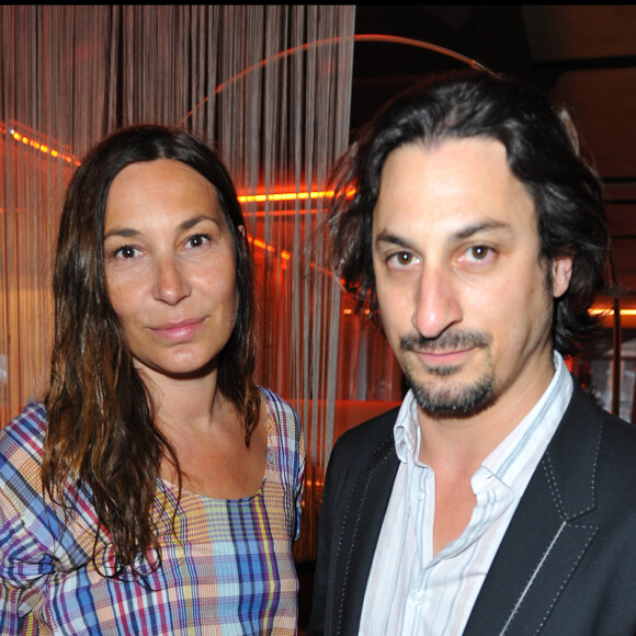 Zazie et son compagnon Philippe Paradis - Soirée de lancement du site internet de l'association Ferdinand au Café Barge.