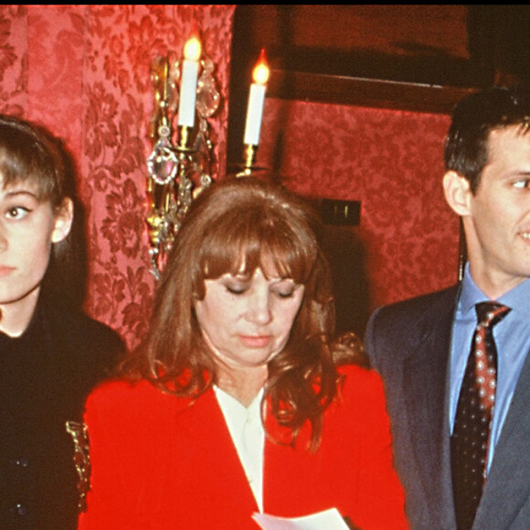 Patricia Belmondo, Elodie Constantin, Paul Belmondo, Jean-Paul Belmondo et Luana en 1992.