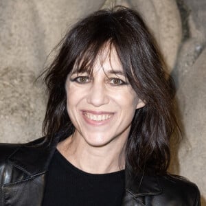 Charlotte Gainsbourg - Photocall du défilé de mode prêt-à-porter automne-hiver 2023/2024 "Saint Laurent" lors de la Fashion Week de Paris. Le 28 février 2023 © Olivier Borde / Bestimage 