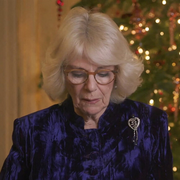 Camilla Parker Bowles, duchesse de Cornouailles - Les célébrités participent à la lecture du poème "The night before Christmas" en soutien à l'association "Actors Benevolent Fund", parrainée par le prince de Galles depuis 20 ans. Londres. Le 23 décembre 2020.