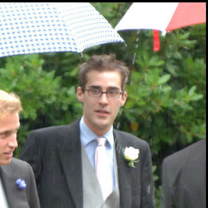 Prince William et prince Harry - Mariage de Tom Parker Bowles et de Sara Buys. @ Davidson/GoffINF.com