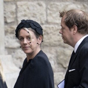 Tom Parker-Bowles - Arrivées au service funéraire à l'Abbaye de Westminster pour les funérailles d'Etat de la reine Elizabeth II d'Angleterre. Le sermon est délivré par l'archevêque de Canterbury Justin Welby (chef spirituel de l'Eglise anglicane) au côté du doyen de Westminster David Hoyle. Londres, le 19 septembre 2022. 