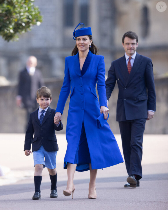 Qu'elle portera le 6 mai 2023
Catherine (Kate) Middleton, princesse de Galles, Le prince Louis de Galles - La famille royale du Royaume Uni va assister à la messe de Pâques à la chapelle Saint Georges au château de Windsor, le 9 avril 2023. 