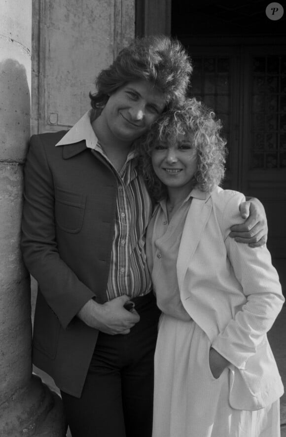 Patrick Sebastien et Marie Myriam lors de leurs fiancailles à Paris, le 14 mars 1978. © Jean-Claude Woestelandt/Bestimage
