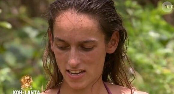 Ce drame restera à jamais douloureux pour la candidate et sa famille
Clémence dans "Koh-Lanta 2023", épisode du 25 avril, sur TF1