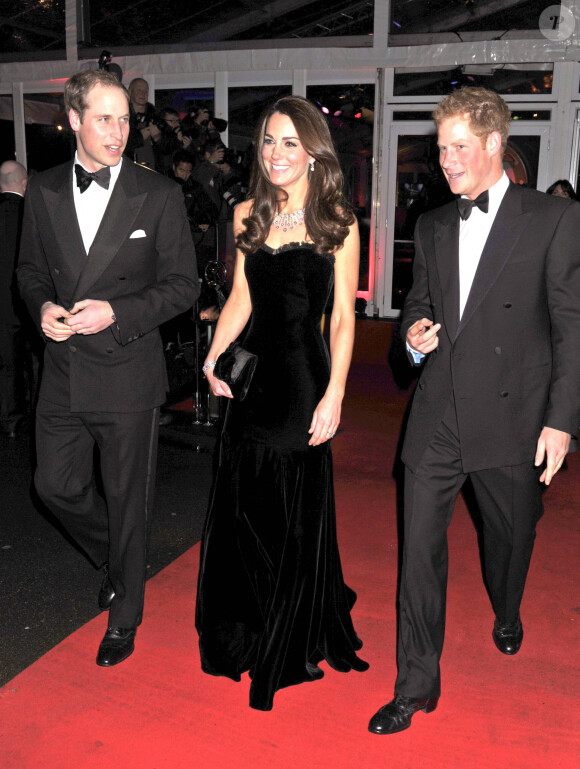 Le prince William, le prince Harry et Kate Middleton - Cérémonie "The Sun Military Awards" le 19 décembre 2011