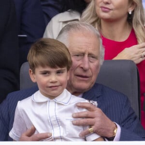 Le prince Charles, prince de Galles, Le prince Louis de Cambridge - Jubilé de platine de la reine Elisabeth II d'Angleterre à Bukingham Palace à Londres, le 5 juin 2022. 