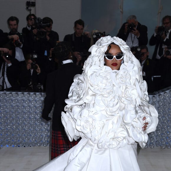 Rihanna (enceinte) - Arrivées à la soirée du "MET Gala 2023" à New York. Le 1er mai 2023 © Photo Image Press / Zuma Press / Bestimage 