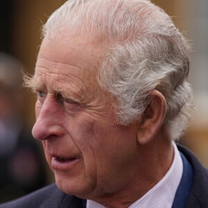 Le roi Charles III d'Angleterre assiste au début de l'Australian Legacy Torch Relay au palais de Buckingham à Londres, le 28 avril 2024. Cela marque le début de l'étape londonienne de la course de relais de l'organisme de bienfaisance qui célèbre son centenaire. 