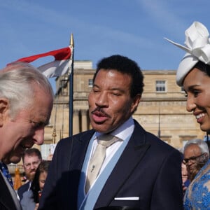 Le roi Charles III, Lionel Richie et sa compagne Lisa Parigi - Garden Party au palais de Buckingham à Londres. Le 3 mai 2023 