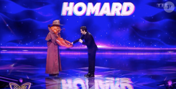 Le Homard dans l'émission "Mask Singer", TF1
