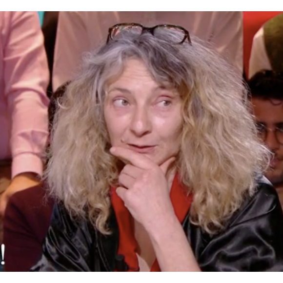 Corinne Masiero dans "Quelle époque !" sur France 2 le 6 mai 2023.