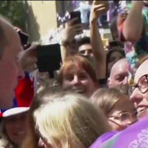 Bain de foule pour Kate et William à Windsor, avant le concert pour le courronement du roi Charles III, le 7 mai 2023