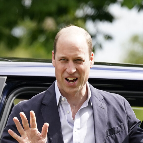 Le prince William, prince de Galles, et Catherine (Kate) Middleton, princesse de Galles, à la rencontre du public du concert du couronnement près du château de Windsor Le prince William, prince de Galles - Le prince de Galles, et la princesse de Galles, à la rencontre du public du concert du couronnement près du château de Windsor, le 7 mai 2023. Au lendemain du sacre du roi d'Angleterre et de la reine consort, L.Richie, K.Perry et le groupe Take That, sans R.Williams, Andrea Bocelli seront quelques un des artistes à se produire sur scène pour fêter l'événement. 