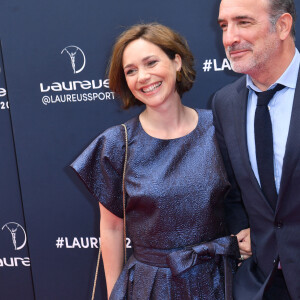 Jean Dujardin et sa compagne Nathalie Péchalat - Red Carpet de la cérémonie " 2023 Laureus World Sports Awards" à Paris le 8 mai 2023 . Veeren/Bestimage