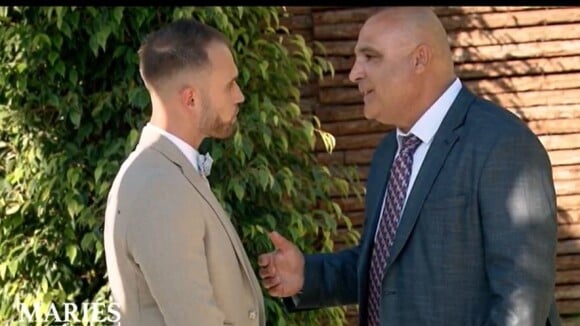Maximilien (Mariés au premier regard) : Le papa d'Estelle lui lance un ultimatum improbable, le candidat médusé (SPOILERS)