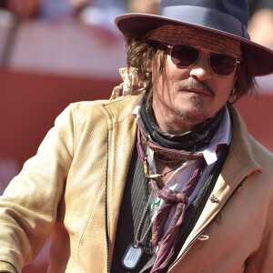 Johnny Depp arrive à la première de Puffins lors de la 16ème édition du festival du film de Rome le 17 octobre 2021. © Rocco Spaziani/Mondadori Portfolio via ZUMA Press / Bestimage