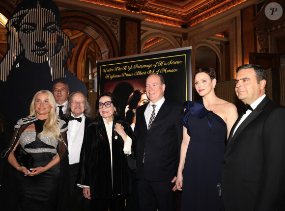 Ioanna Efthimiou, Présidente & Foundatrice du Monaco Gala & Awards, Nana Mouskouri et son mari André Chapelle, le prince Albert II de Monaco et la princesse Charlene de Monaco ont reçu cette année un Maria Callas Award - Cérémonie des " Maria Callas " Awards à l'Opéra de Monte-Carlo avec I.Efthimiou, Présidente & Fondatrice du Monaco Gala & Awards. Le Maria Callas Monaco Gala & Awards devient une institution annuelle à Monaco destinée à célébrer l'art et l'opéra ainsi qu'à défendre chaque année une nouvelle cause caritative. Le 12 mai 2023 à Monaco. © Claudia Albuquerque / Bestimage