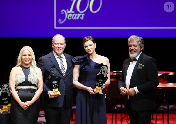 La princesse Charlene de Monaco - Cérémonie des " Maria Callas " Awards à l'Opéra de Monte-Carlo avec I.Efthimiou, Présidente & Fondatrice du Monaco Gala & Awards. Le Maria Callas Monaco Gala & Awards devient une institution annuelle à Monaco destinée à célébrer l'art et l'opéra ainsi qu'à défendre chaque année une nouvelle cause caritative. Le 12 mai 2023 à Monaco. © Claudia Albuquerque / Bestimage