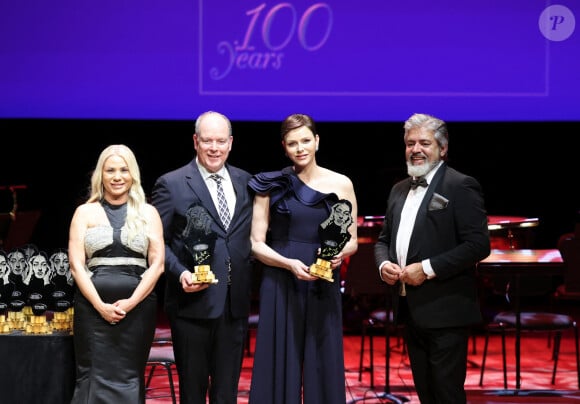 Le prince Albert II de Monaco et la princesse Charlene de Monaco ont reçu cette année un Maria Callas Award et Ioanna Efthimiou, Présidente & Foundatrice du Monaco Gala & Awards et Marcos Marin - Cérémonie des " Maria Callas " Awards à l'Opéra de Monte-Carlo avec I.Efthimiou, Présidente & Fondatrice du Monaco Gala & Awards. Le Maria Callas Monaco Gala & Awards devient une institution annuelle à Monaco destinée à célébrer l'art et l'opéra ainsi qu'à défendre chaque année une nouvelle cause caritative. Le 12 mai 2023 à Monaco. © Claudia Albuquerque / Bestimage