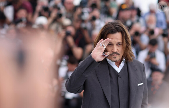 Johnny Depp au photocall de "Jeanne du Barry" lors du 76ème Festival International du Film de Cannes, le 17 mai 2023. © Dominique Jacovides/Cyril Moreau/Bestimage