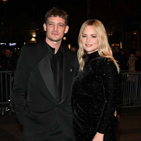 Niels Schneider et sa compagne Virginie Efira - Photocall au Fouquet's après la 48ème cérémonie des César à Paris © Coadic Guirec / Bestimage  Photocall at "Fouquet's" after the 48th Cesar ceremony in Paris 