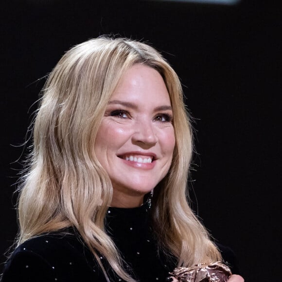 Virginie Efira César De La Meilleure Actrice Dans Revoir Paris - 48ème cérémonie des César à l'Olympia à Paris le 24 février 2023 © Borde / Jacovides / Bestimage  48th César ceremony at the Olympia in Paris on february 24th 2023 