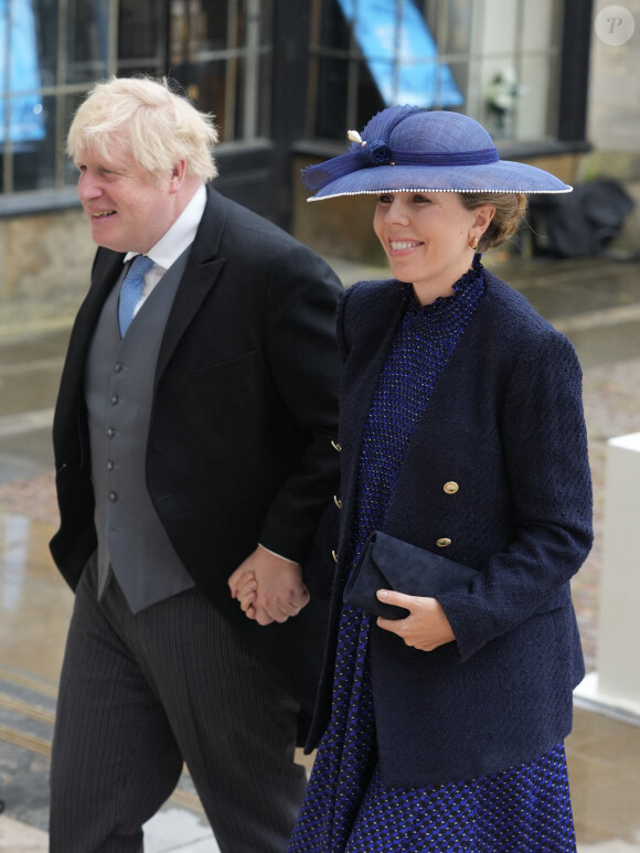 L'ancien Premier ministre Boris Johnson et sa femme Carrie Johnson - Les invités arrivent à la cérémonie de couronnement du roi d'Angleterre à l'abbaye de Westminster de Londres, Royaume Uni, le 6 mai 2023.