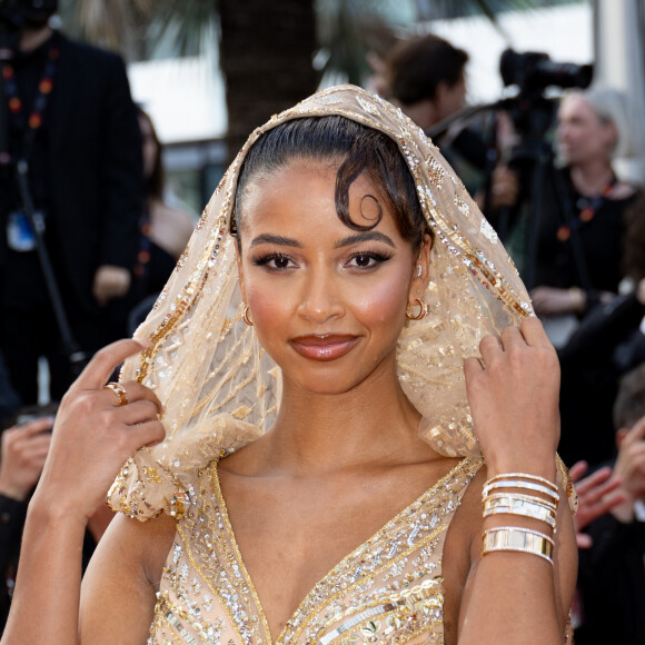 Flora Coquerel - Montée des marches du film " Firebrand (Le jeu de la reine) " lors du 76ème Festival International du Film de Cannes, au Palais des Festivals à Cannes. Le 21 mai 2023 © Jacovides-Moreau / Bestimage 