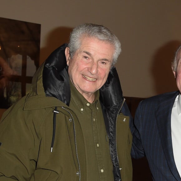 Claude Lelouch, James Caan et Amanda Sthers - L'acteur américain James Caan reçoit la médaille Vermeil de la ville de Paris à l'hôtel de ville de Paris, France, le 6 décembre 2018. © Coadic Guirec/Bestimage 