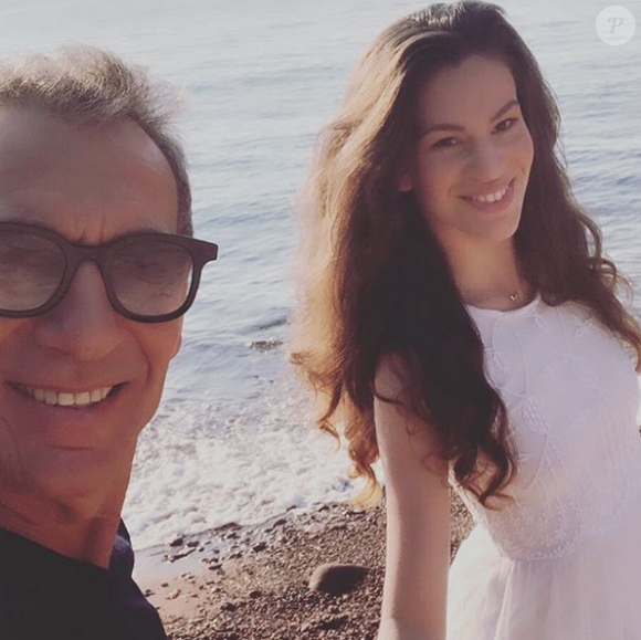 C'est avec sa compagne de l'époque, Caroline Gardel qu'il a son premier et unique enfant
 
François Feldman et sa fille Joy sur Instagram.