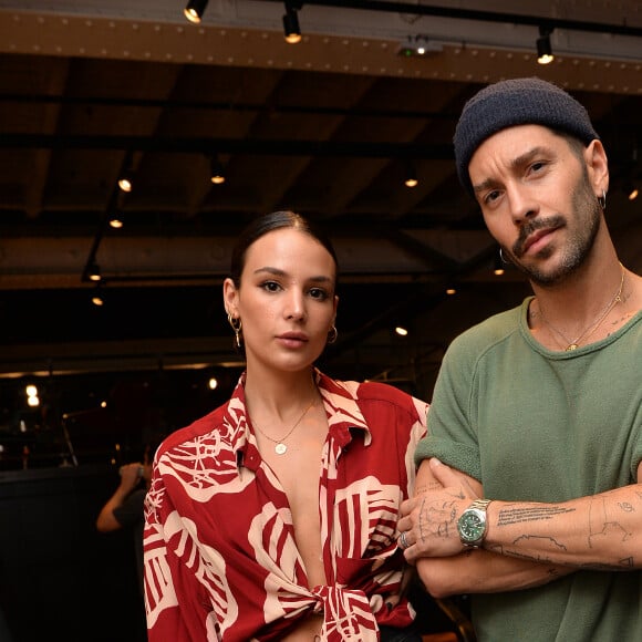 En couple avec Stéphane Rodrigues, elle est la mère du petit Elon James, âgé de 2 ans
 
Jade Leboeuf (fille de Frank Leboeuf) et son compagnon Stéphane Rodrigues - People lors de la soirée "Grand Opening" de la salle de sport L'Usine à Paris. Le 14 octobre 2019 © Veeren / Bestimage