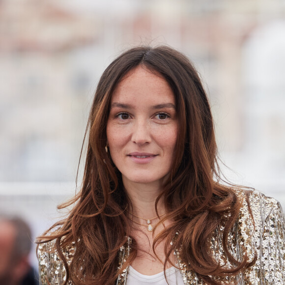 Anaïs Demoustier au photocall de "Le temps d'aimer" lors du 76ème Festival International du Film de Cannes, au Palais des Festivals à Cannes, France, le 21 mai 2023 © Jacovides-Moreau/Bestimage 