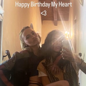 Surnommée 070Shake sur Instagram, elle a publié un message pour son anniversaire.
Lily-Rose Depp souhaite l'anniversaire à son chéri Dani Moon.