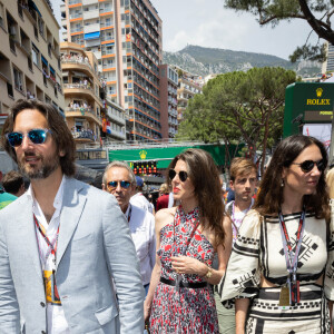 Dimitri Rassam et sa femme Charlotte Casiraghi, Tatiana Santo Domingo - People sur la grille de départ lors du 80ème Grand Prix de Monaco de Formule 1 à Monaco le 28 mai 2023. © Olivier Huitel/Pool Monaco 