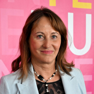 À cet évènement, Roselyne Bachelot et Ségolène Royal étaient elles aussi présentes.
Ségolène Royal durant la 27ème édition du Festival du Livre de Nice, installé sur le jardin Albert 1er, du 3 au 5 juin 2023. © Bruno Bebert / Bestimage