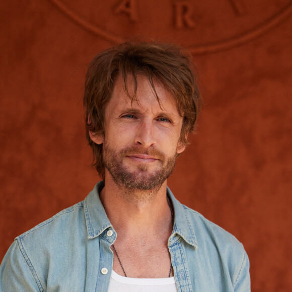 Philippe Lacheau au village lors des Internationaux de France de tennis de Roland Garros 2023, à Paris, France, le 3 juin 2023. © Moreau-Jacovides/Bestimage 