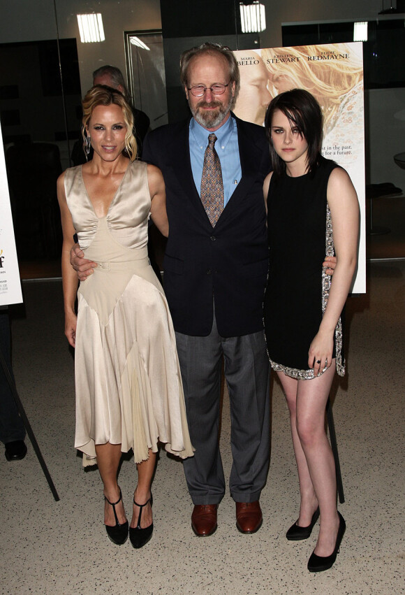 William Hurt lors de la première de The Yellow Handkerchief à Los Angeles en février 2010, avec Maria Bello et Kristen Stewart