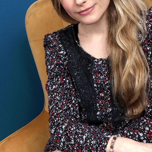 Exclusif - Portrait de la chanteuse Cécilia Cara le 9 mars 2021. © Cédric Perrin / Bestimage 