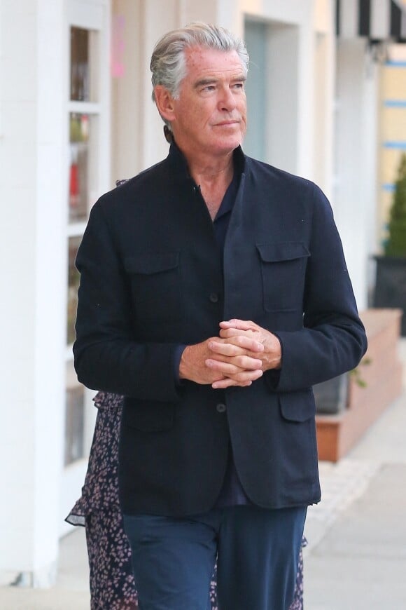 Pierce Brosnan est allé dîner avec sa femme Keely à Malibu le 7 juin 2022. 