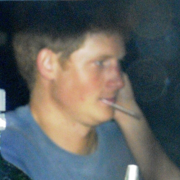 Le prince Harry et Chelsy Davy à Londres en 2008
